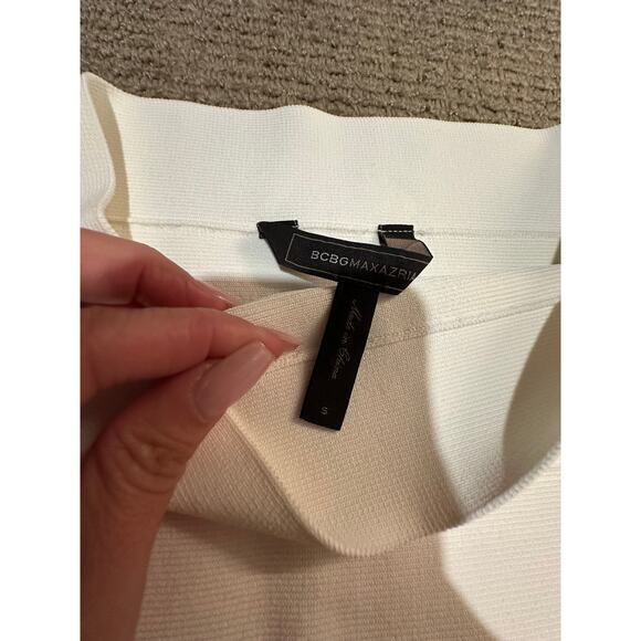 BCBGMAXAZRIA Womens White Bandage Mini Skirt Stretch Bodycon Knit Skirt Size S0 - Picture 2 of 4